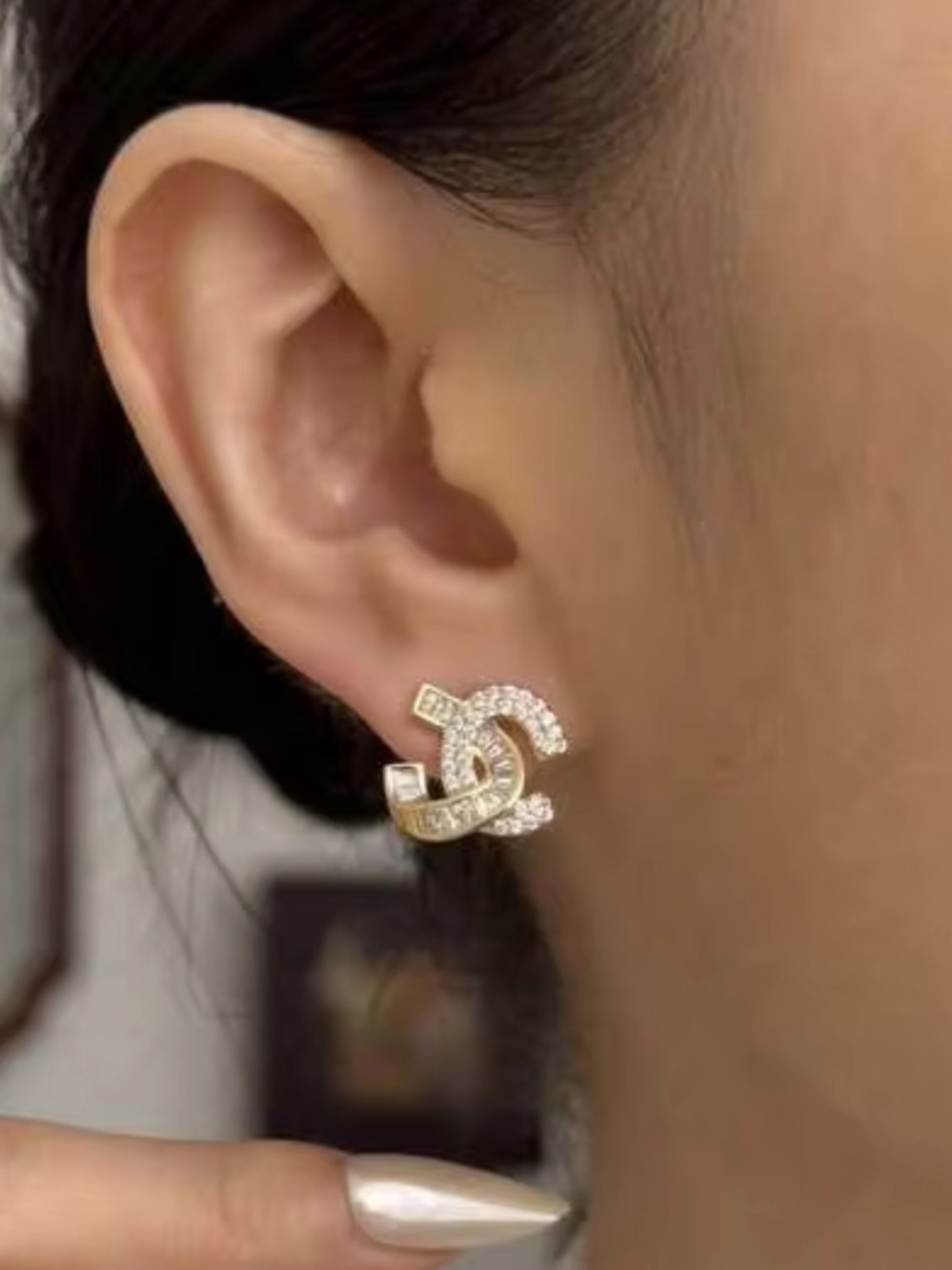 Crystal-Embellished Gold Interlocking Hoop Earrings - Women's